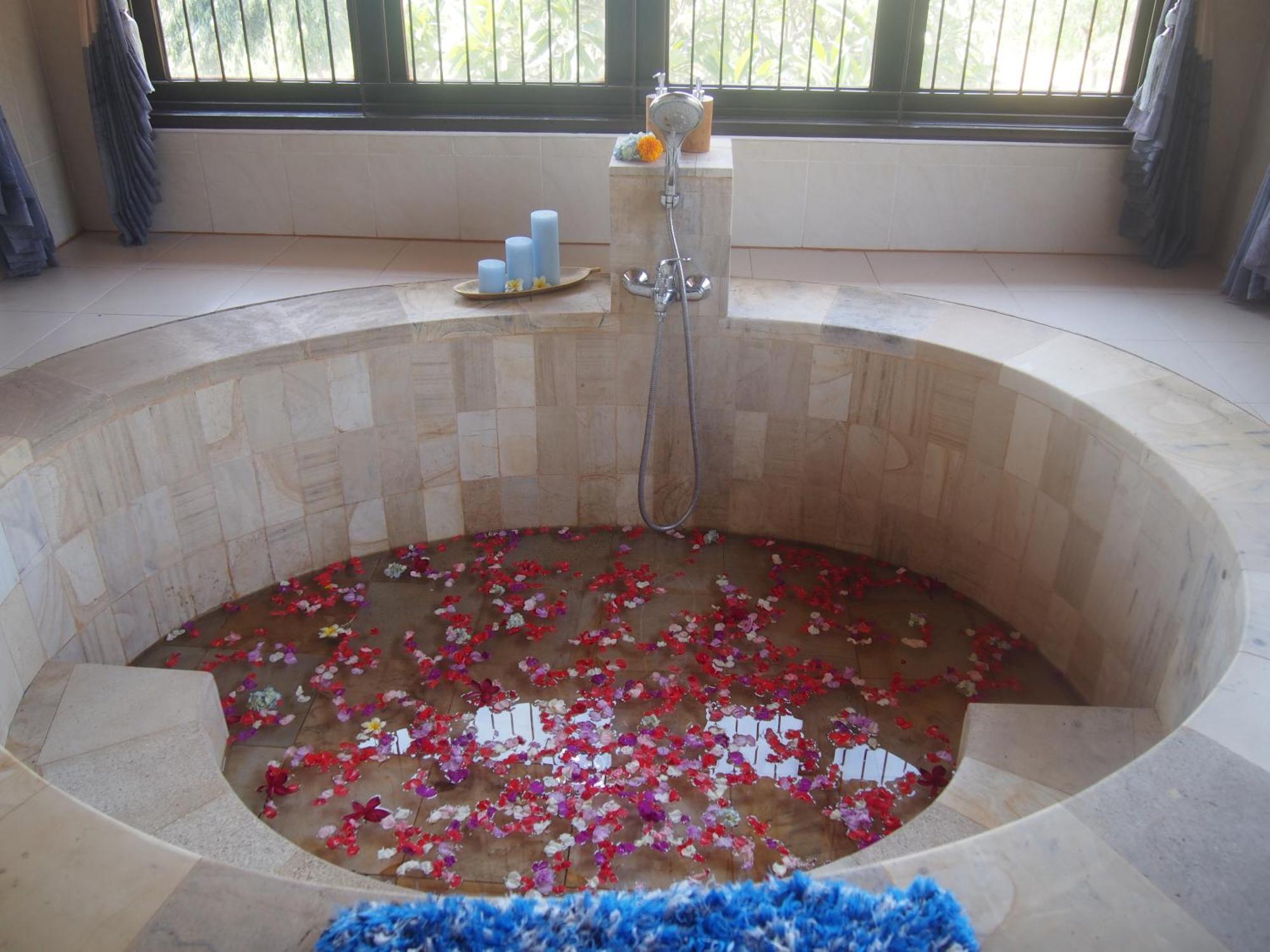 Villa Omah Semar Tulamben Εξωτερικό φωτογραφία